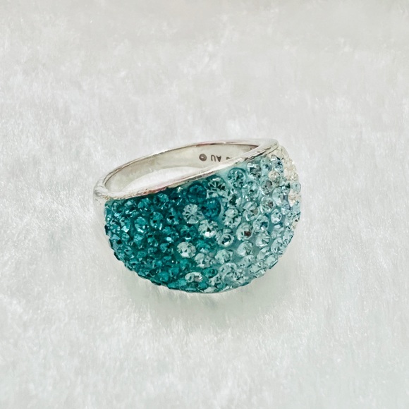 Sterling Silver Ring with Swarovski Elements - Picture 3 of 3